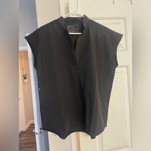 FIGS RAFAELA OVERSIZED SCRUB TOP